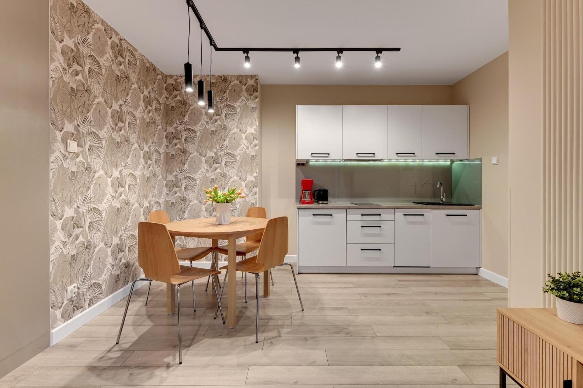 Stay Win Apartments Chmielna Park Danzig Exterior foto
